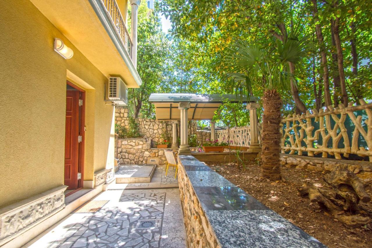 Apartments Oaza Dramalj Exterior foto